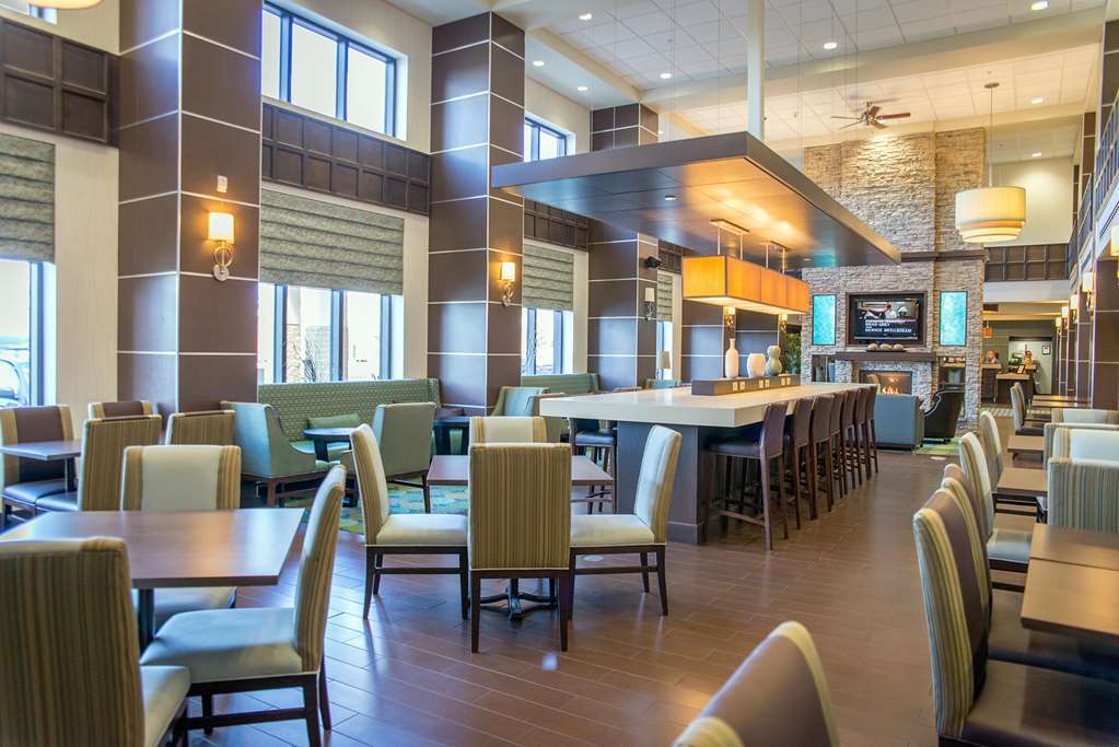 Hampton Inn & Suites By Hilton Dartmouth - Halifax Restoran gambar